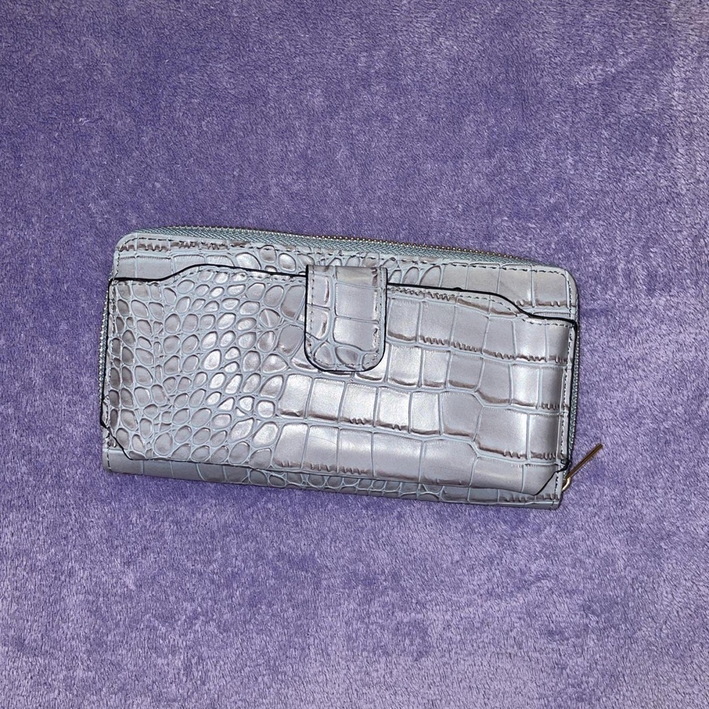 Unused Rebecca & Rifka NY wallet & cellphone case👝